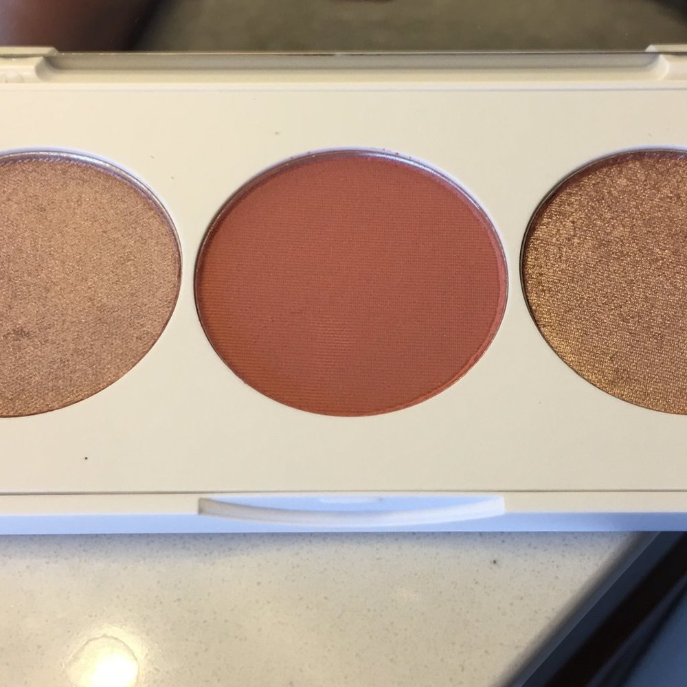 Ofra Madison Miller-Miller Squad Midi Palette